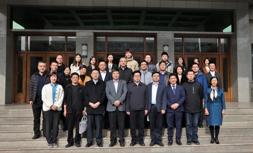 低碳教育与学科建设研讨会成功举办
